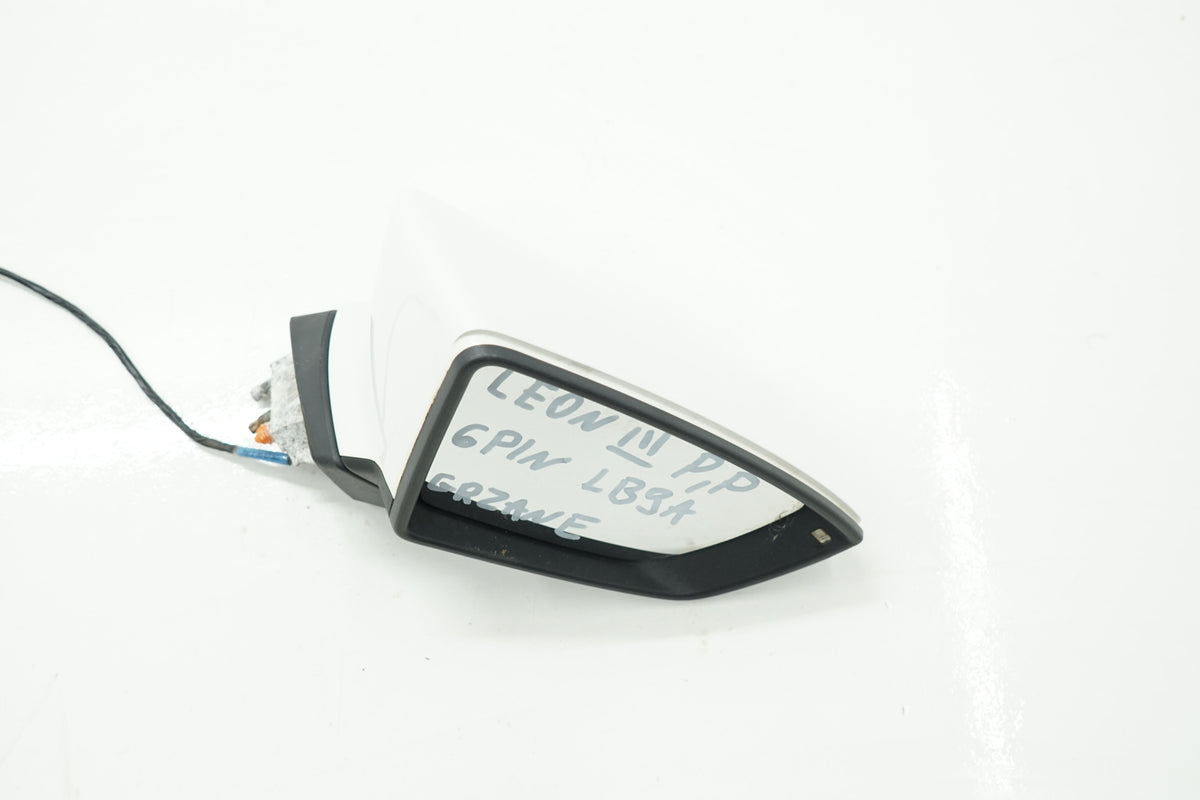 SEAT LEON III 15R MIRROR RIGHT 6PIN LB9A ANGLIK UK