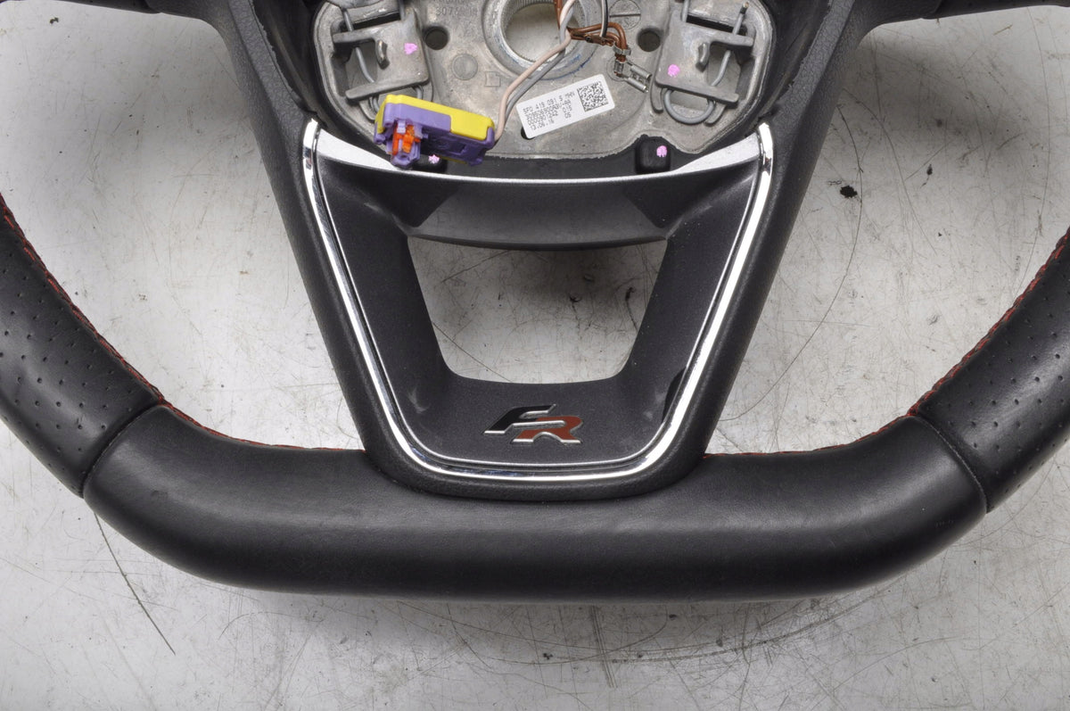 SEAT LEON III FR STEERING WHEEL WITH BLADES