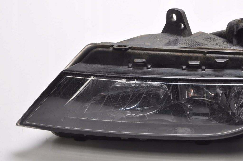 SEAT LEON III HALOGEN RIGHT 6J9941702A
