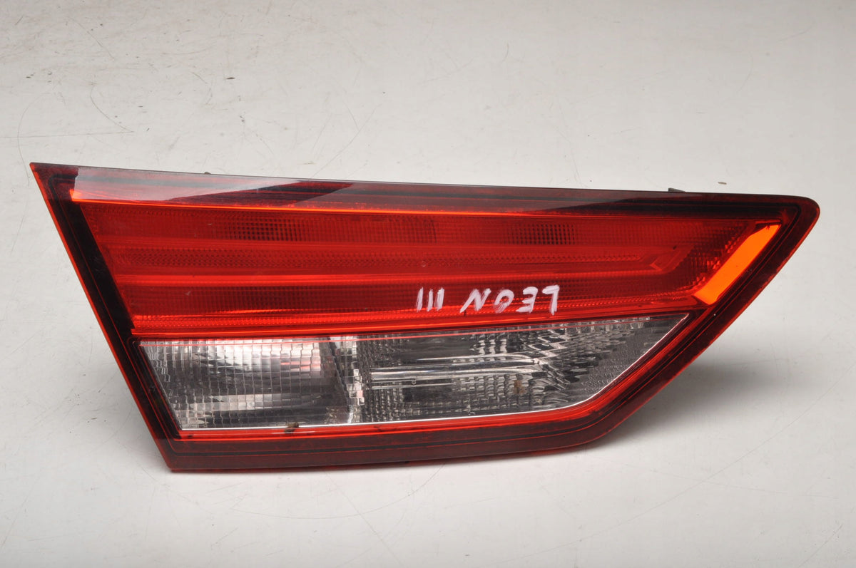 SEAT LEON III LAMP LEFT REAR FLAP 5F9945093A