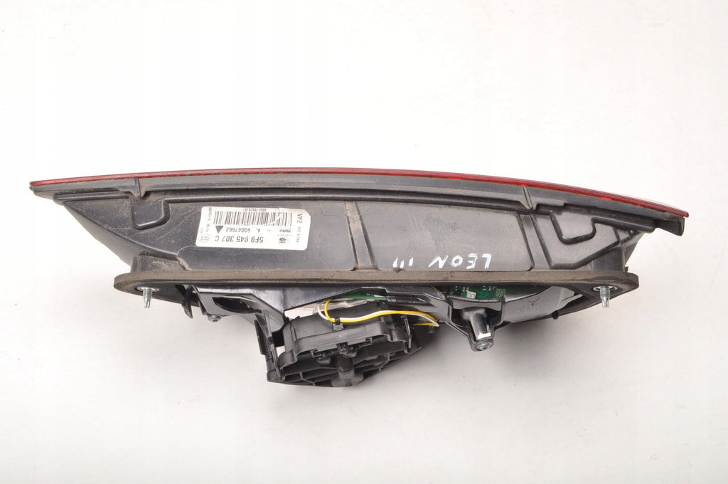 SEAT LEON III LAMP LEFT REAR FLAP ENGLISH STATION WAGON 5F9945307C