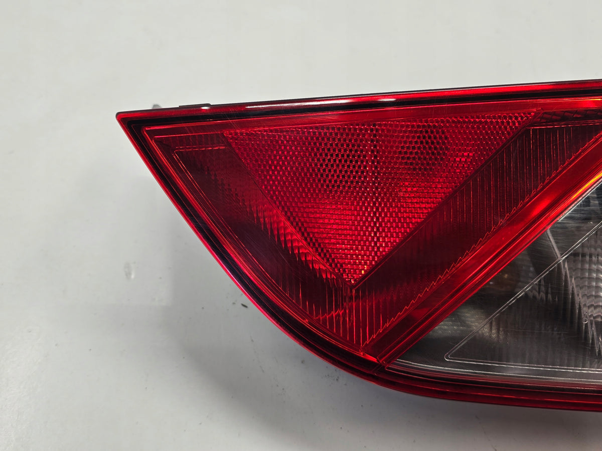 SEAT MII 3D 11R LAMP RIGHT REAR ANGLIK UK 1SL945096J