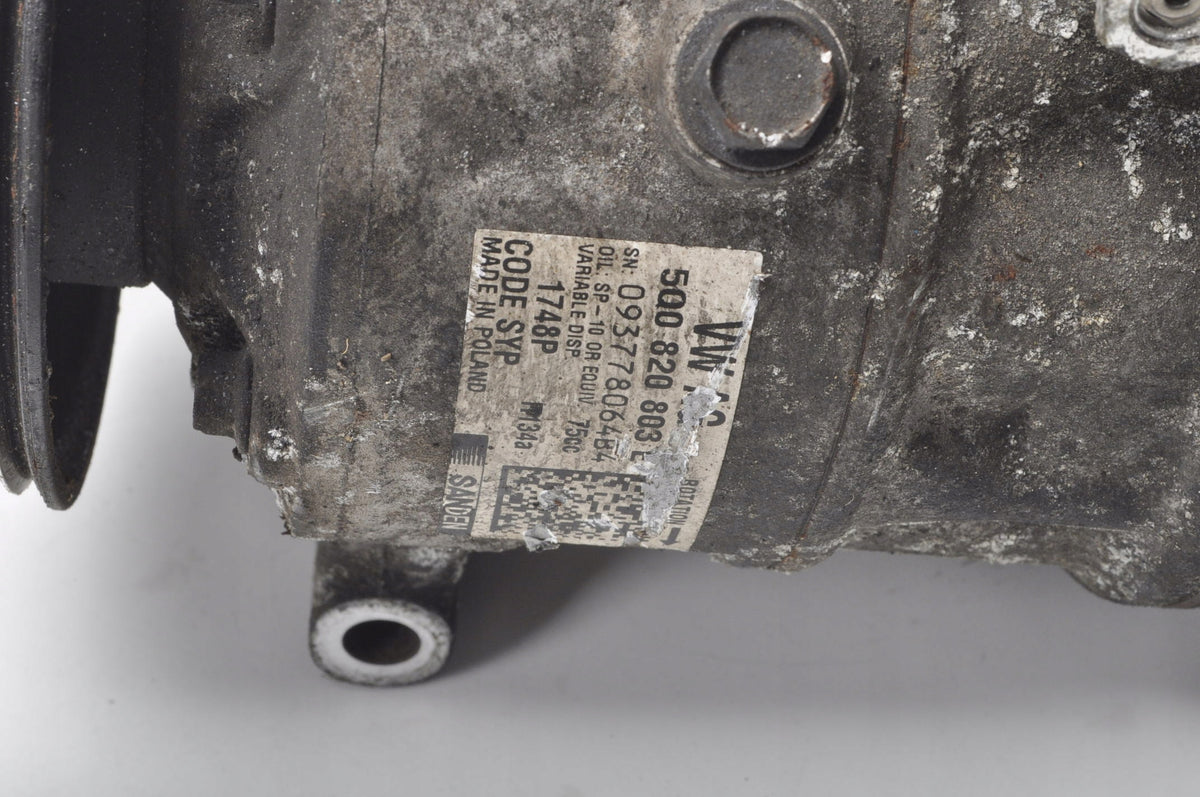 SEAT TOLEDO IV 1.6 D AIR CONDITIONING COMPRESSOR 5Q0820803L