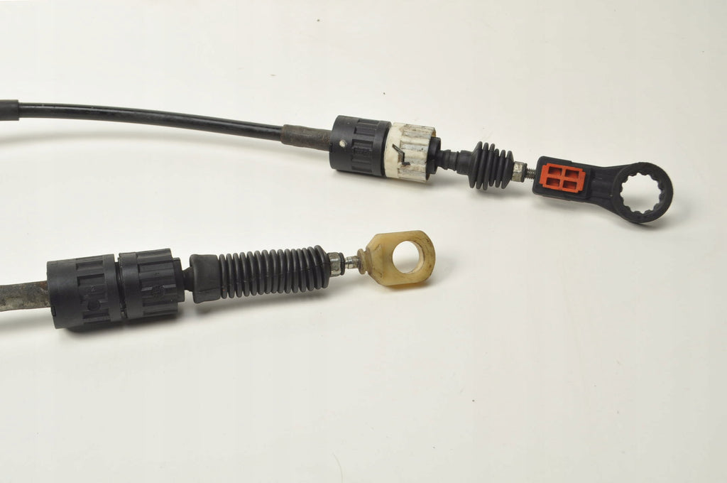 SHIFT CABLES VOLVO C30 S40 V50 C70 1.6 B 30783297