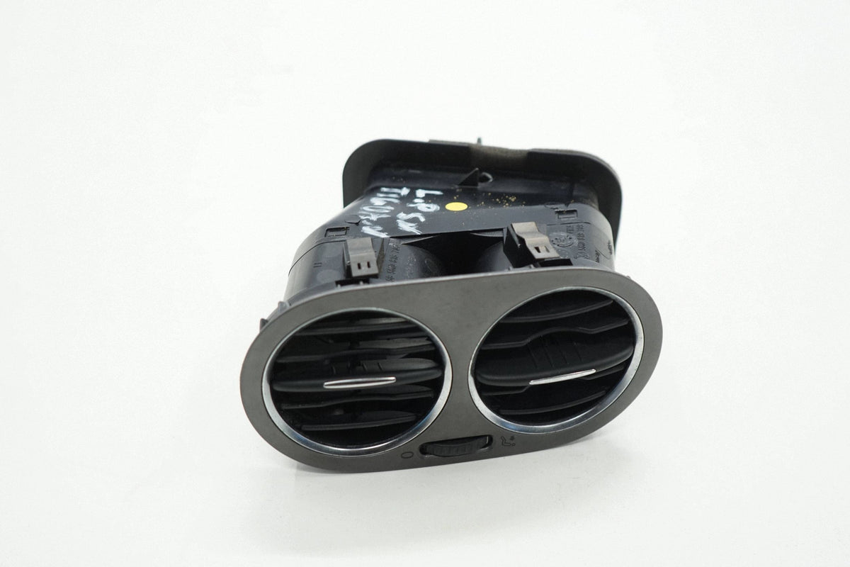 SIDE AIR SUPPLY GRILLE FOR VOLKSWAGEN TIGUAN 2008