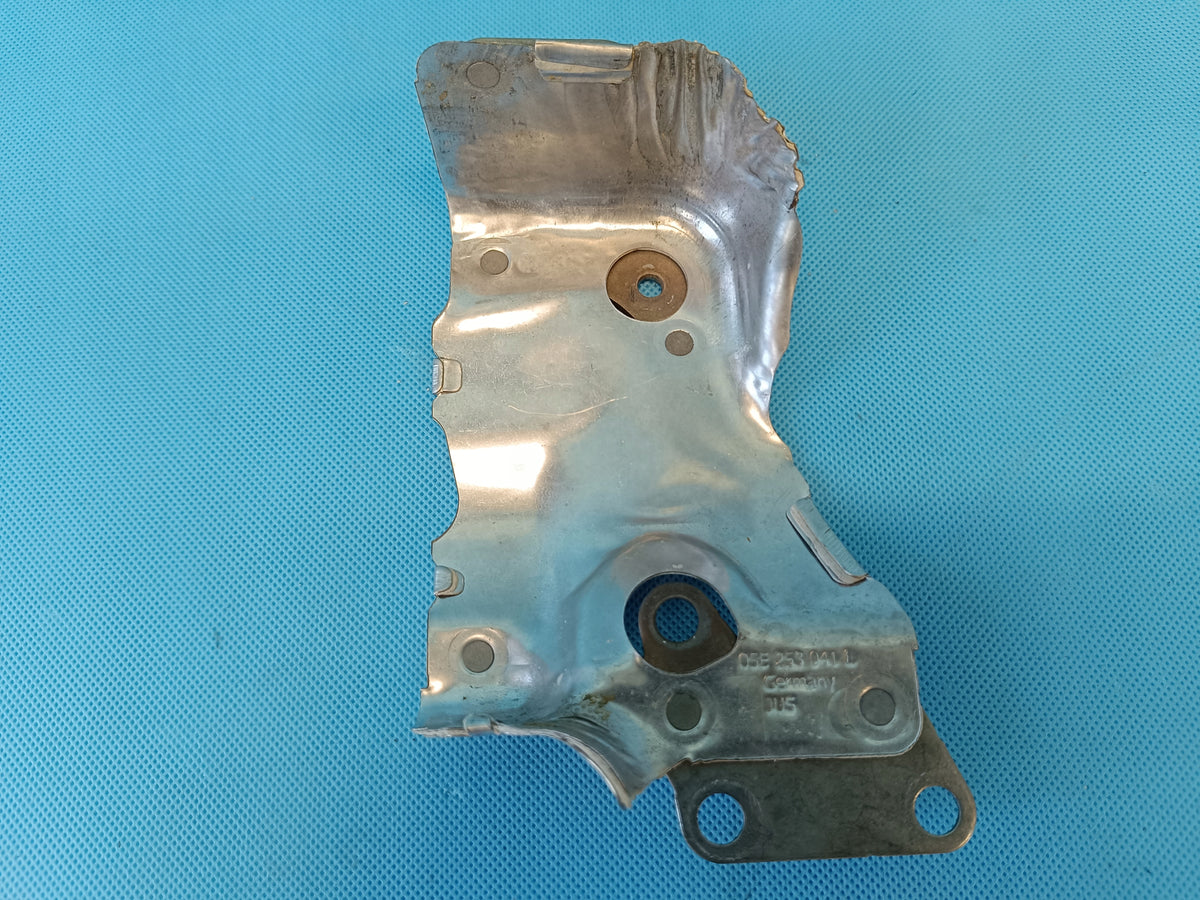 SKODA FABIA 4 MONTE CARLO 1.5TSI 2023 R SHIELDING PLATE 05E253041L