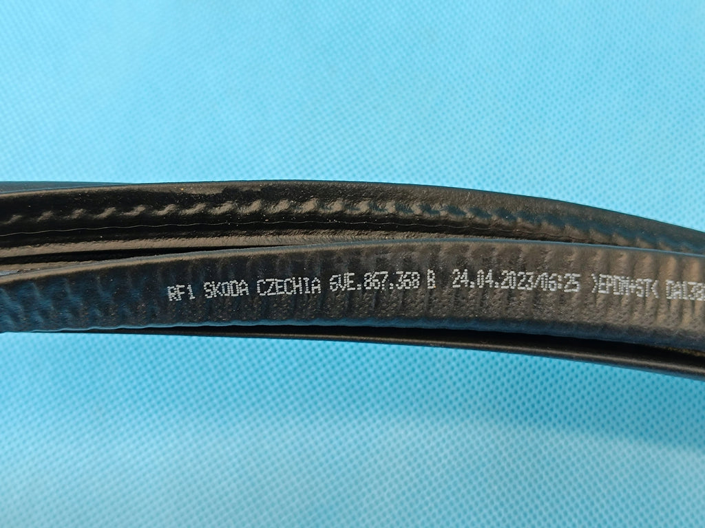 SKODA FABIA 4 MONTE CARLO 1.5TSI 2023R DOOR SEAL RIGHT REAR 6VE867368B