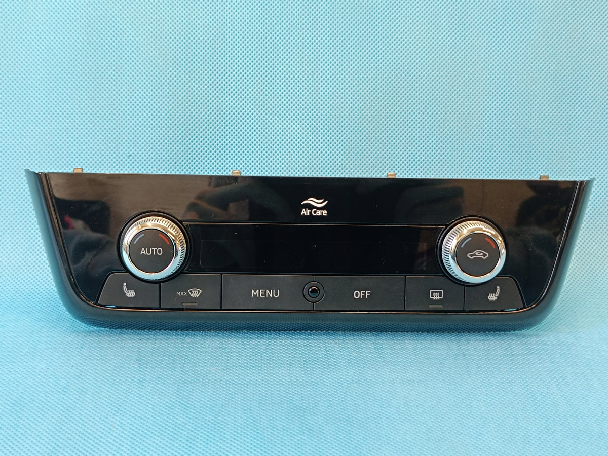 SKODA FABIA 4 MONTE CARLO 2023 R AIR CONDITIONING PANEL 6VA907044C 6VA819075A
