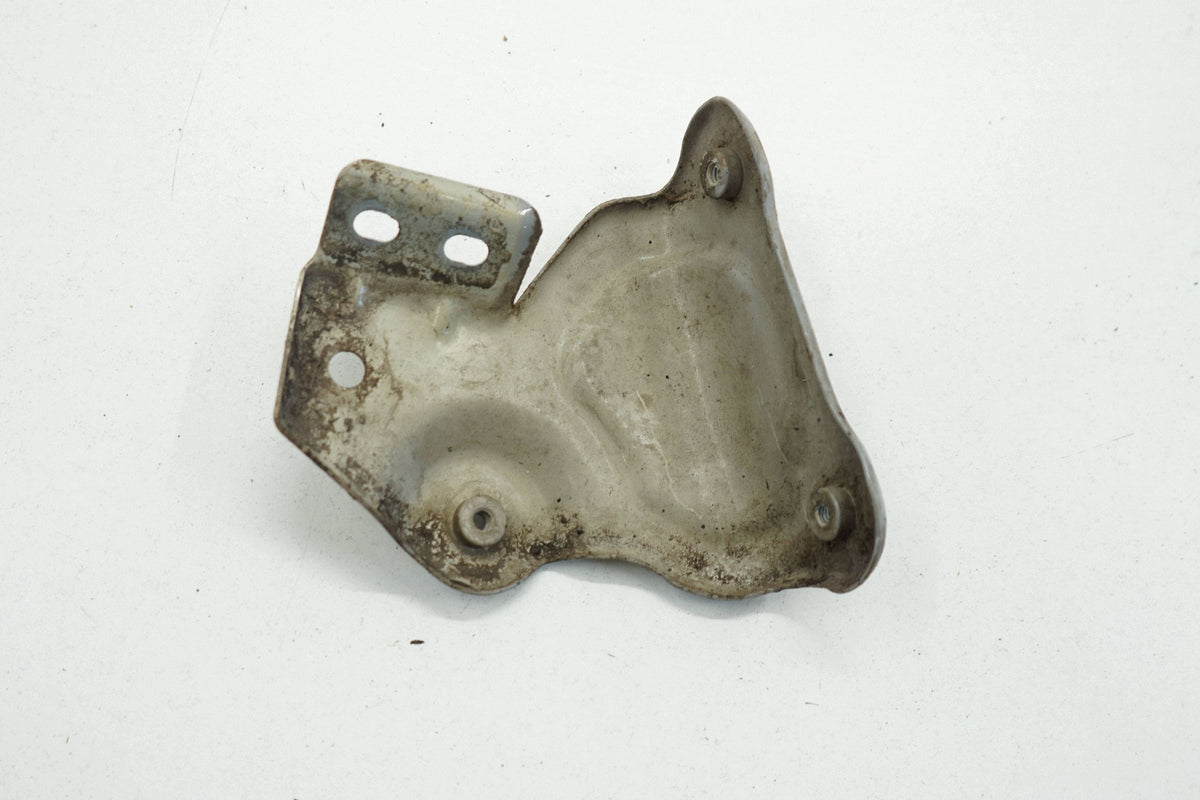 SKODA FABIA III 16R BRACKET FENDER MOUNT LEFT FRONT LF7A 6V0821141