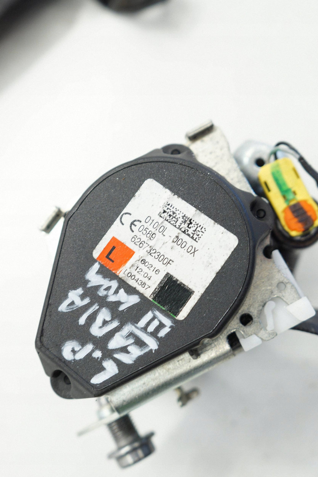 SKODA FABIA III 16R SEAT BELT LEFT FRONT 6V0857701A