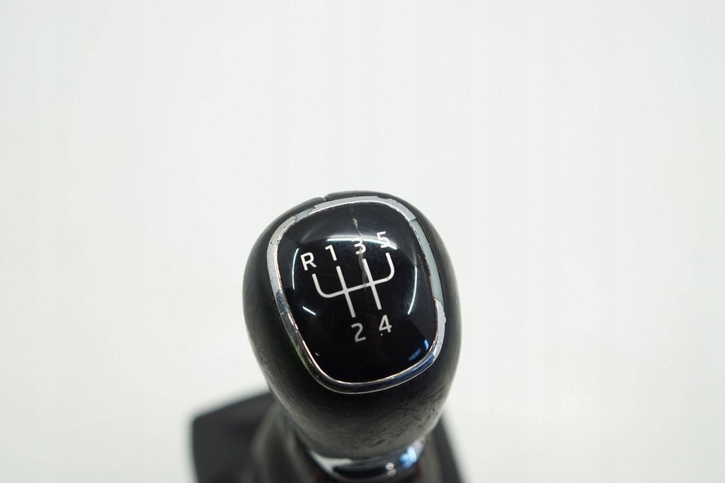 SKODA FABIA III 16R SHIFT BELLOWS KNOB 5-SPEED 6V0711120