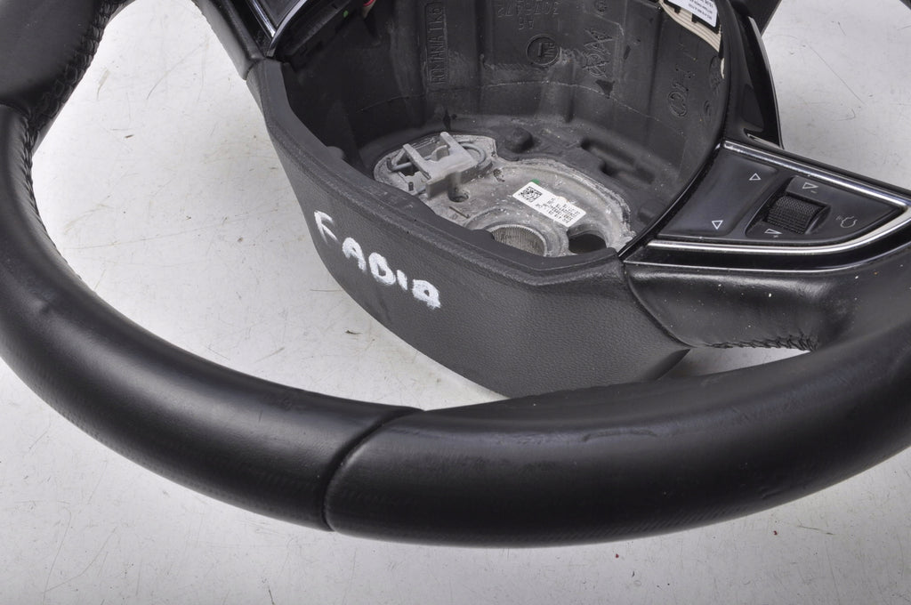 SKODA FABIA III LEATHER STEERING WHEEL