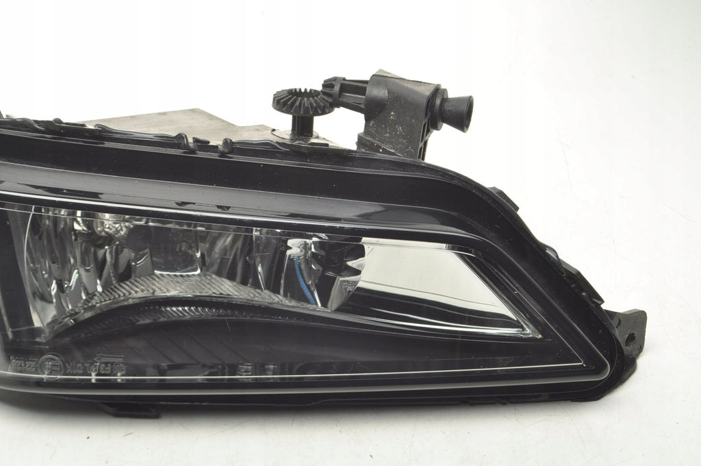 SKODA FABIA IV HALOGEN LEFT 6VA941699 2025R