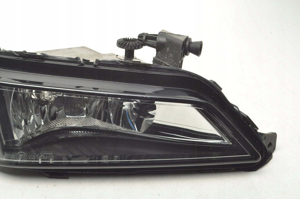 SKODA FABIA IV HALOGEN LEFT 6VA941699 2025R