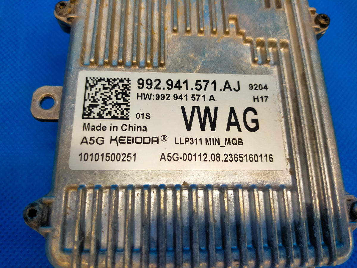 SKODA KAMIQ 2023 R 1.5 TSI 110KW CONVERTER LED MODULE 992941571AJ