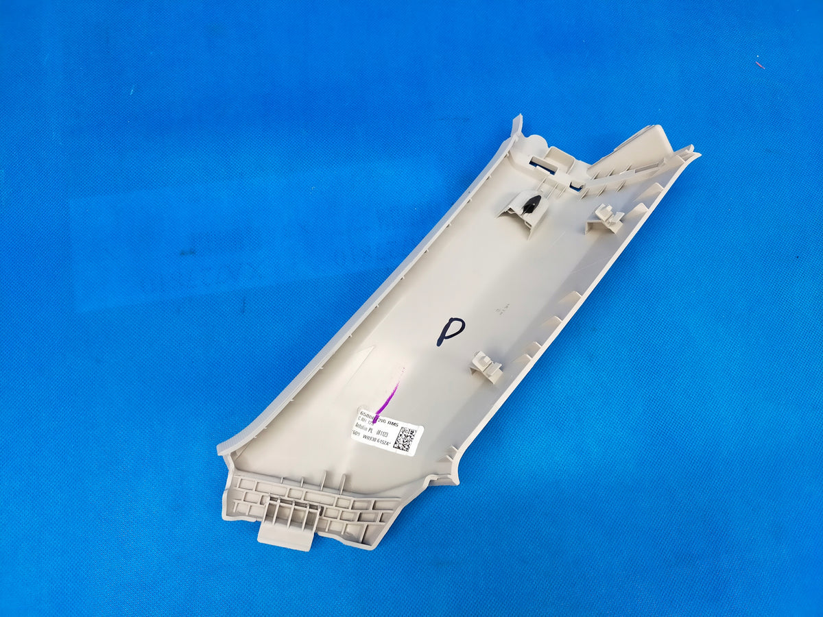 SKODA KAMIQ 2023 R 1.5 TSI 110KW COVER POST PLATING RIGHT C 658867288