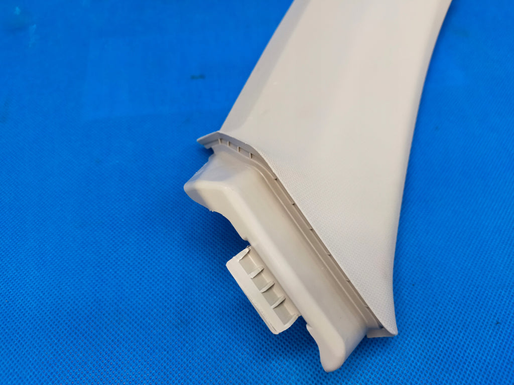 SKODA KAMIQ 2023 R 1.5 TSI 110KW COVER POST PLATING RIGHT C 658867288