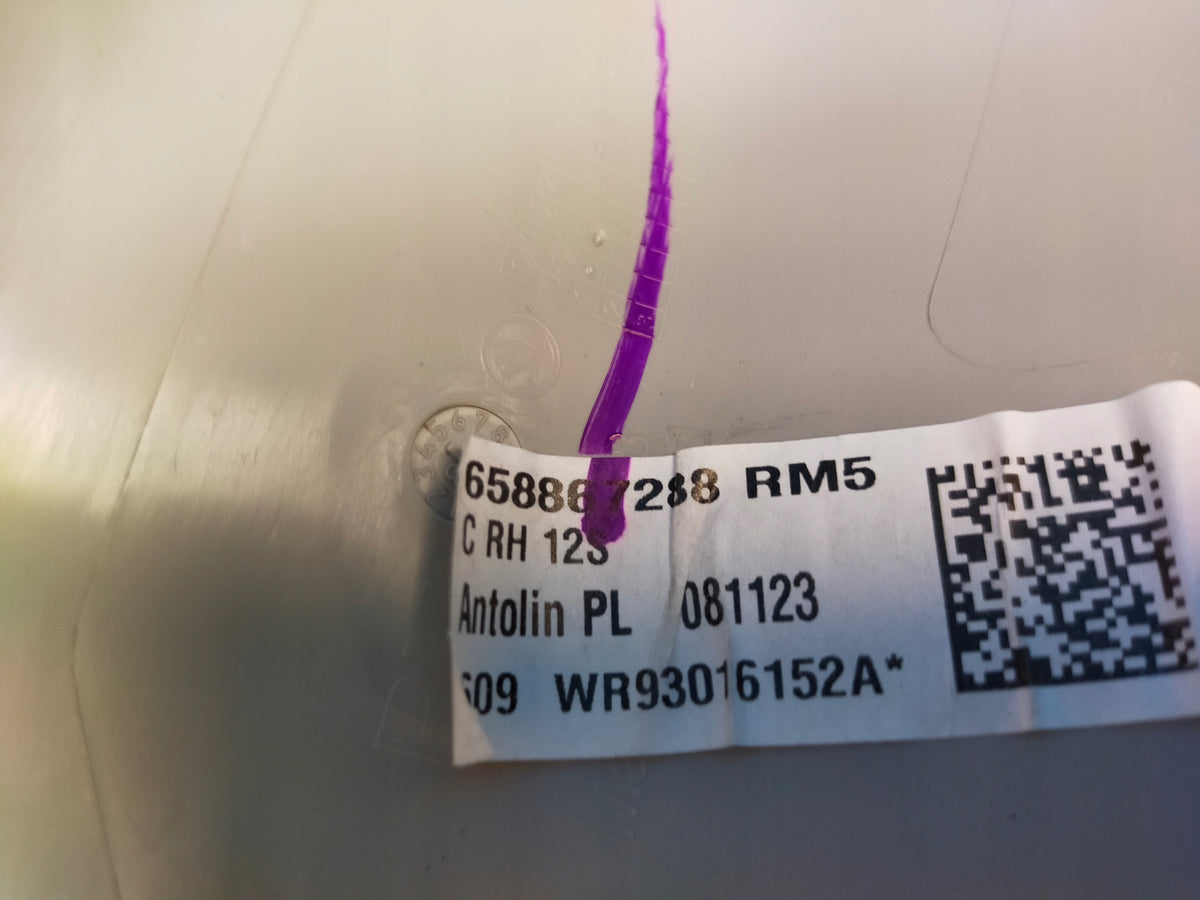 SKODA KAMIQ 2023 R 1.5 TSI 110KW COVER POST PLATING RIGHT C 658867288