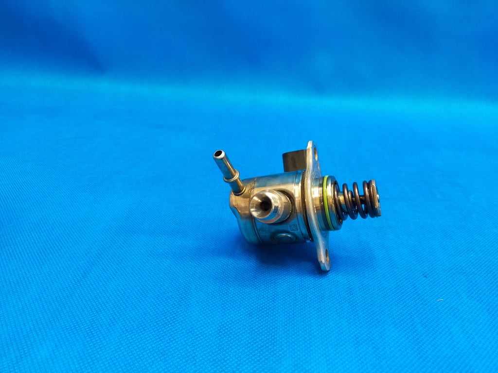 SKODA KAMIQ 2023 R 1.5 TSI 110KW FUEL PUMP 05E127027L