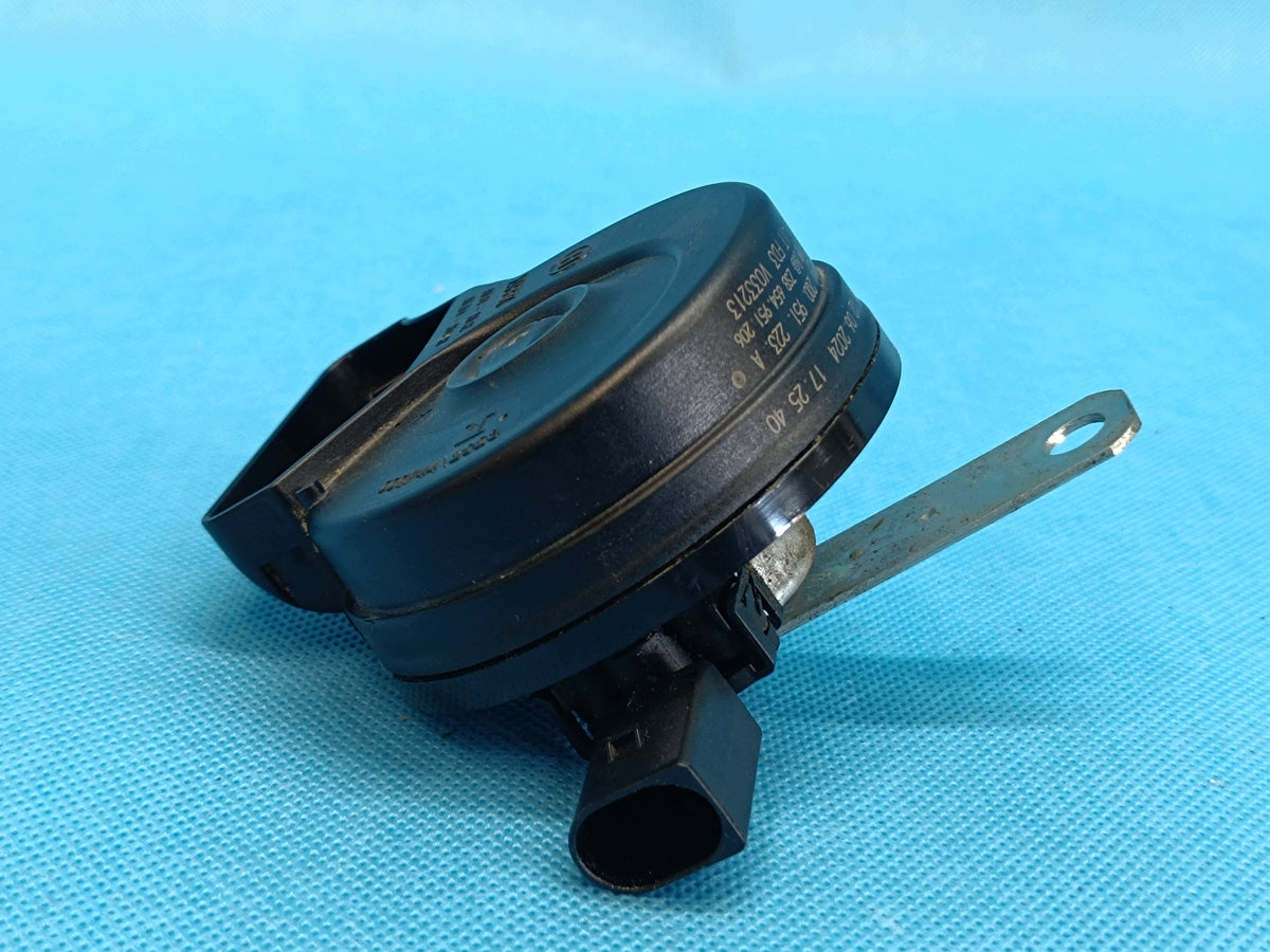 SKODA KAMIQ 2024 R LIFT 1,5 TSI 110KW TWEETER HORN 2Q0951223A