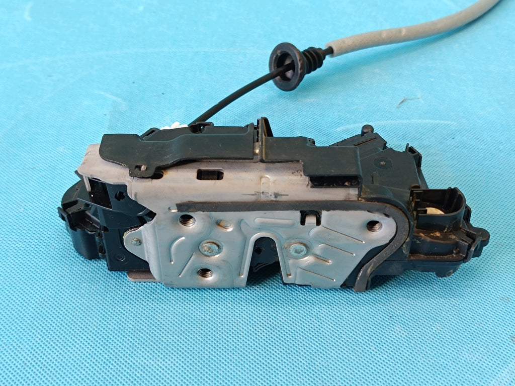 SKODA KAMIQ 2024 R LIFT 1,5TSI 110KW DXDE DOOR LOCK LEFT FRONT 5TB837015D
