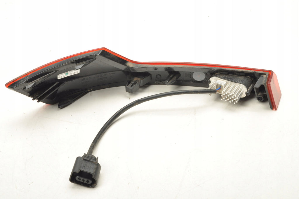 SKODA KAMIQ BUMPER REFLECTOR RIGHT REAR 658945702C HB 5D
