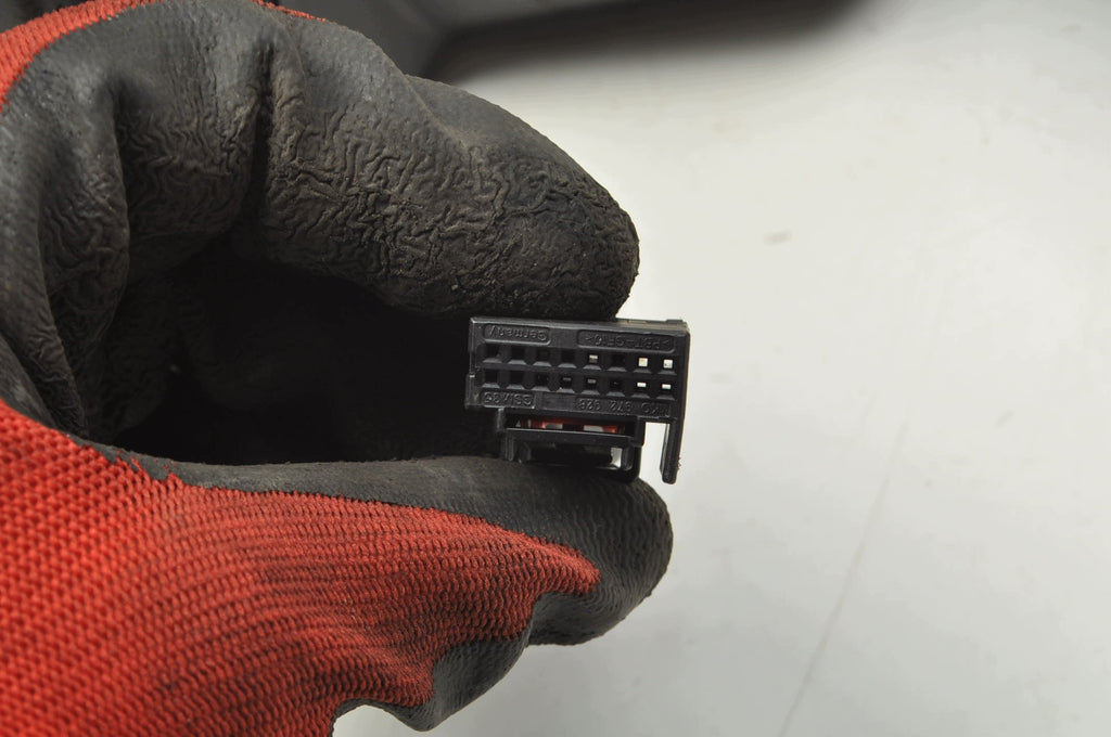 SKODA KAMIQ MIRROR RIGHT ELECTRIC 6 PIN ANGLIK