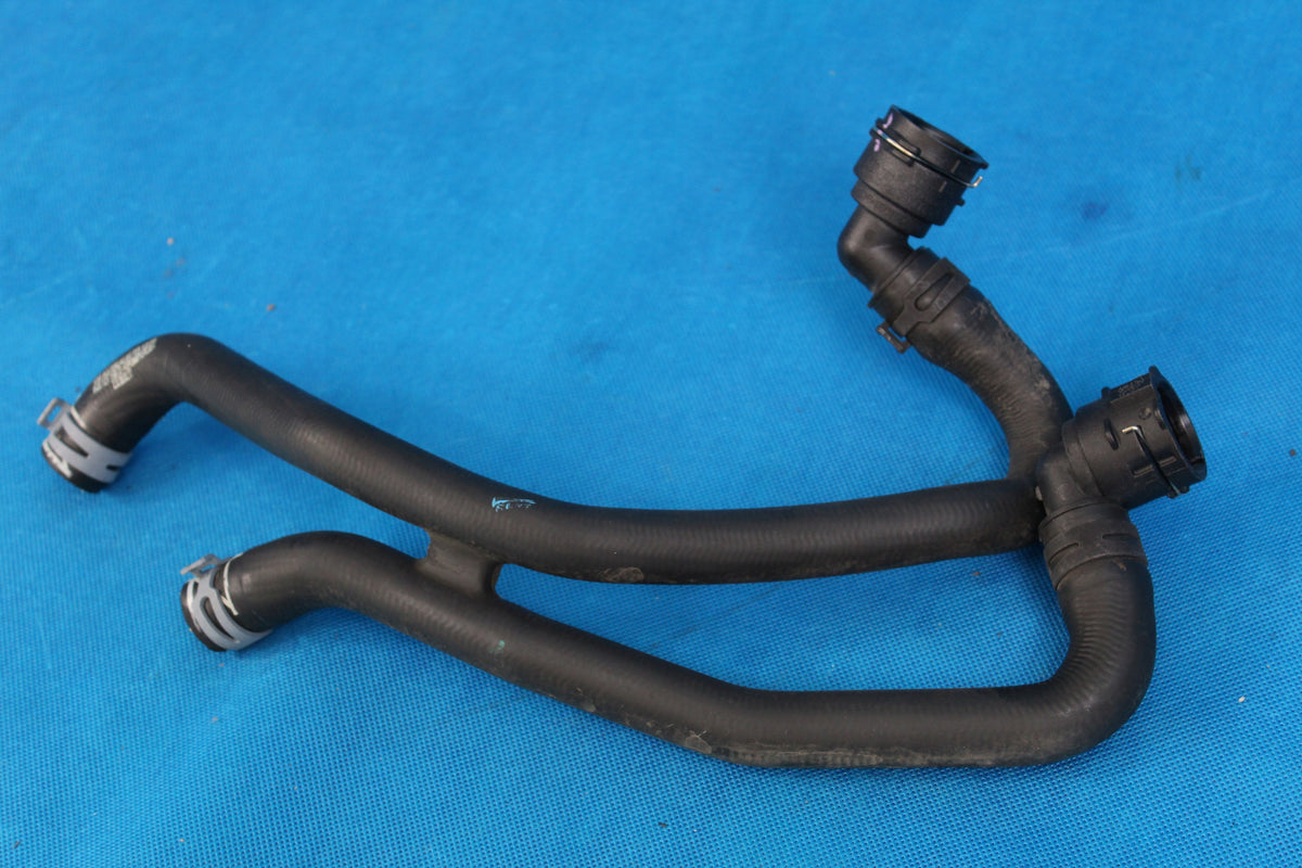 SKODA KAROQ 1,0 TSI HOSE WATER HOSE 5Q0121156D 2021R