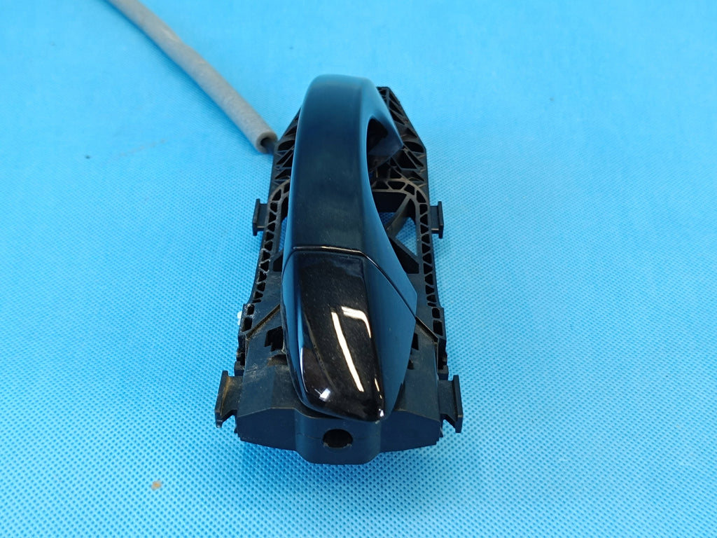 SKODA KAROQ 1,5TSI 110KW 2020R DOOR HANDLE LEFT REAR 5G0837205N 5N0839885H