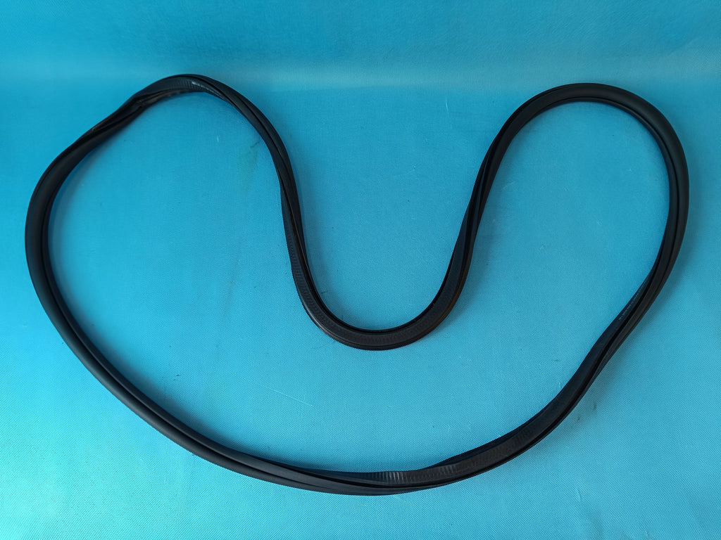 SKODA KAROQ 2020R 1,5 TSI 110KW DOOR SEAL RIGHT REAR 575867368M