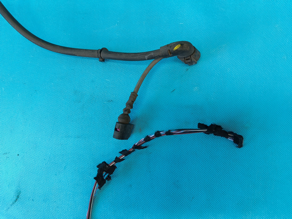 SKODA KAROQ 2020R 1,5 TSI WHEEL HARNESS SPEED SENSOR RIGHT REAR 8V0927902G