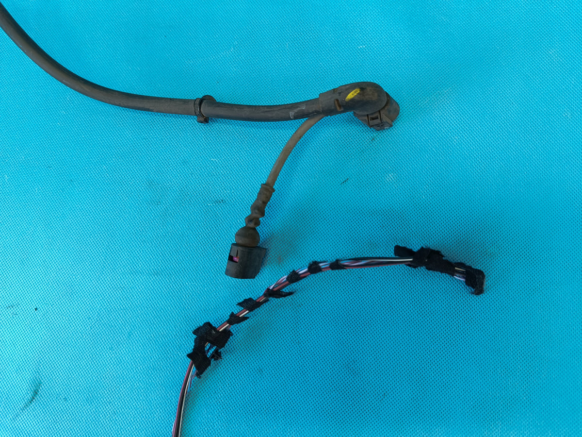 SKODA KAROQ 2020R 1,5 TSI WHEEL HARNESS SPEED SENSOR RIGHT REAR 8V0927902G