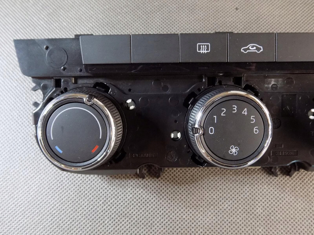 SKODA KAROQ AIR CONDITIONING PANEL 565819047