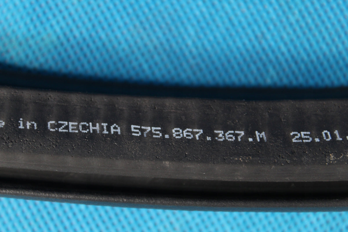 SKODA KAROQ ATECA DOOR SEAL REAR LEFT 2020R 575867367M