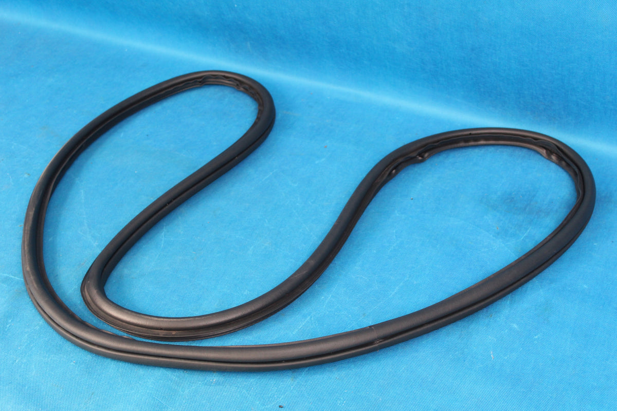 SKODA KAROQ ATECA DOOR SEAL REAR LEFT 2020R 575867367M