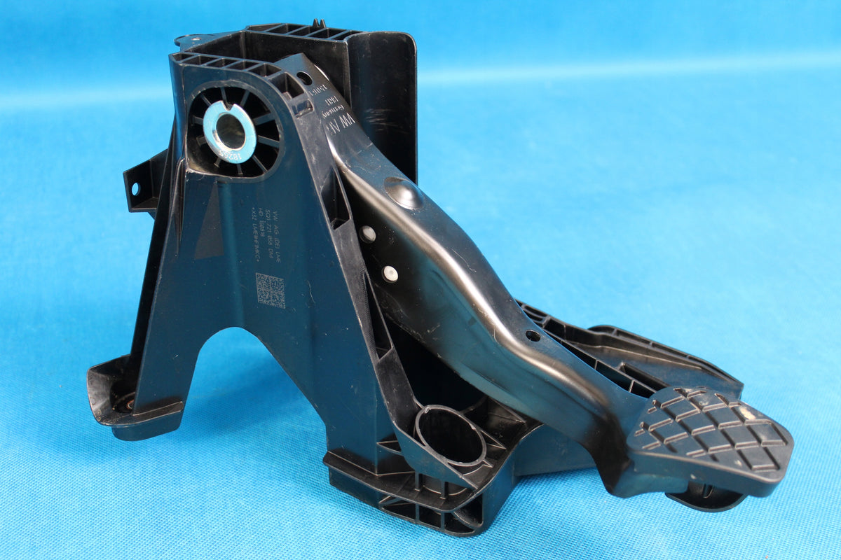 SKODA KAROQ BRAKE PEDAL 5Q1721058DM EU 2018R