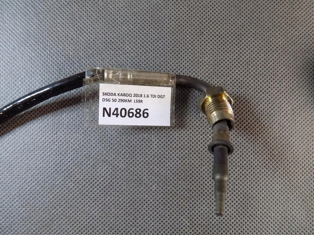 SKODA KAROQ EXHAUST TEMPERATURE SENSOR 04L906088BD