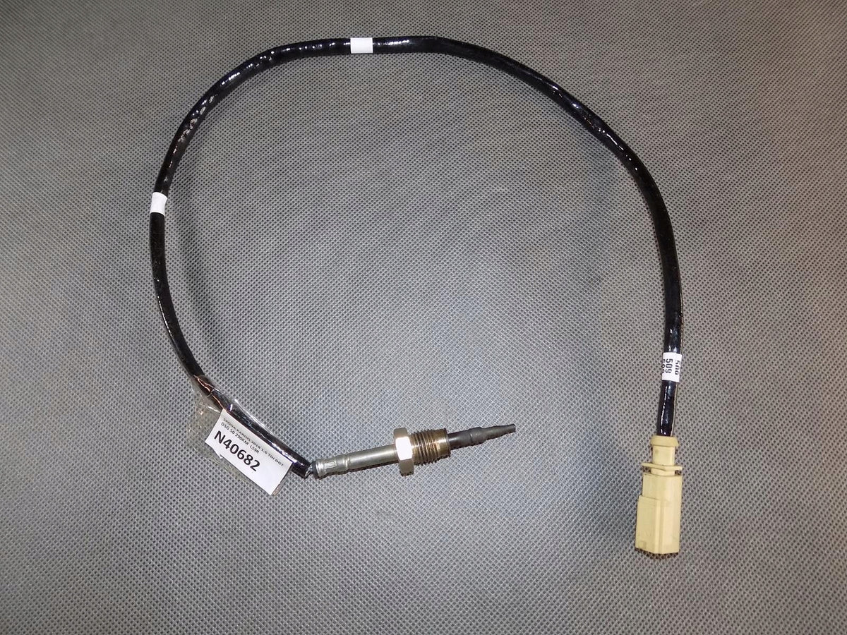 SKODA KAROQ EXHAUST TEMPERATURE SENSOR 04L906088BF