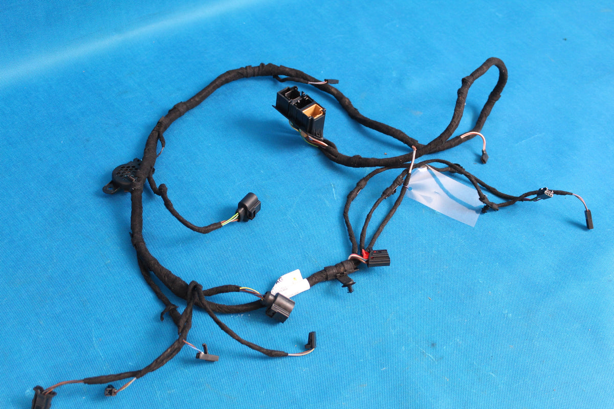 SKODA KAROQ FLAP HARNESS REAR 57A971145D 2017R