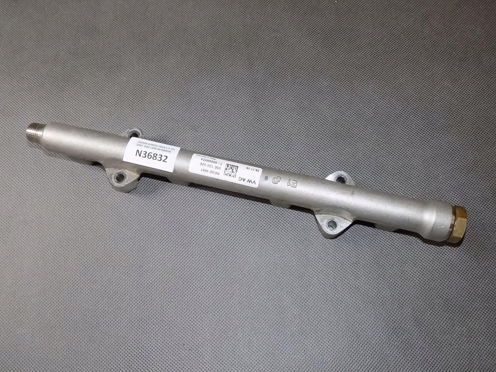 SKODA KAROQ INJECTION RAIL 05E133320