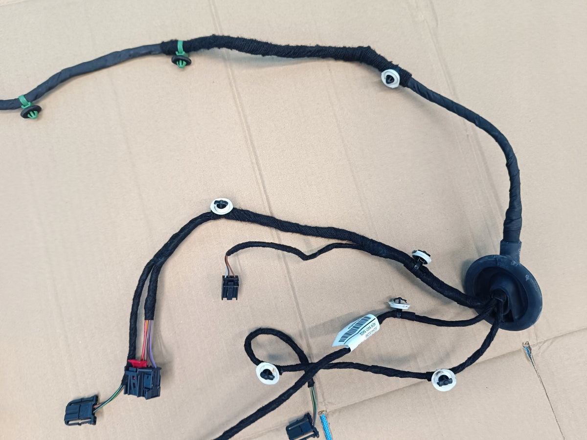 SKODA KAROQ LIFT 1.5 TSI 110KW 2023 R DOOR HARNESS RIGHT REAR 57A971694R