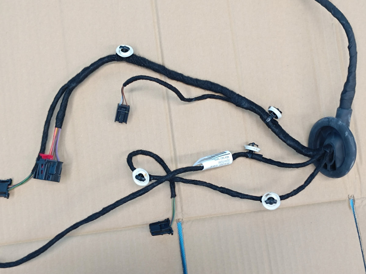 SKODA KAROQ LIFT 1.5 TSI 110KW 2023 R DOOR HARNESS RIGHT REAR 57A971694R