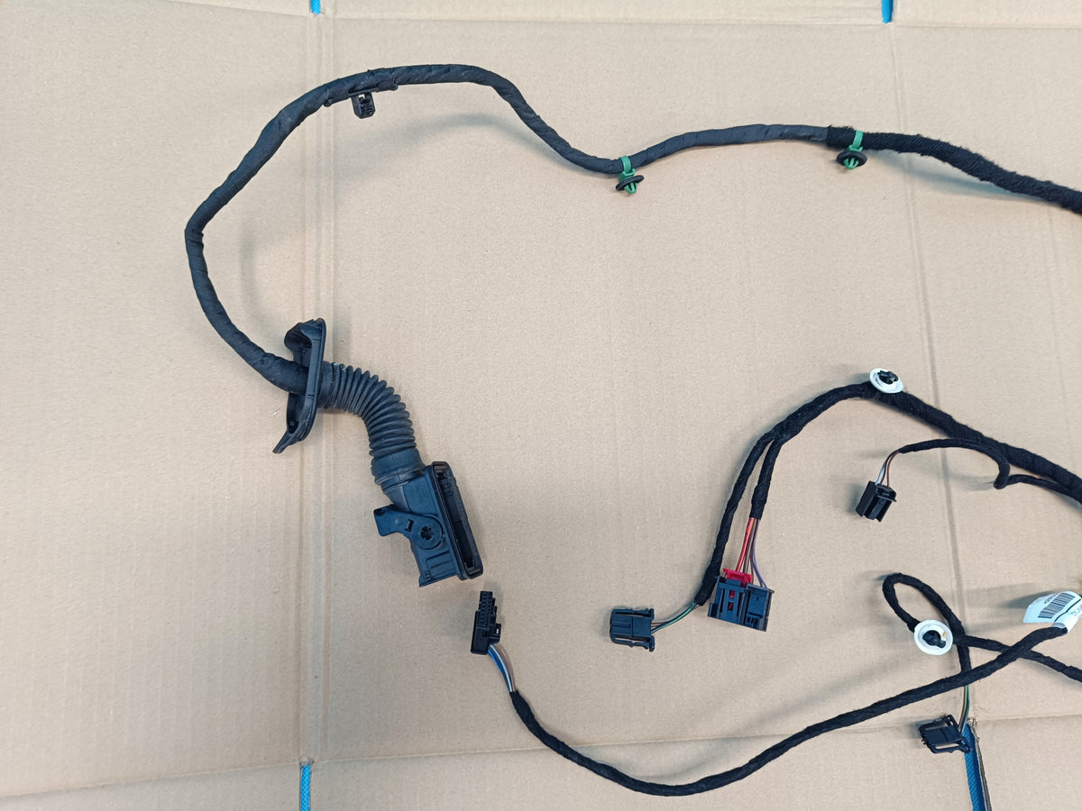 SKODA KAROQ LIFT 1.5 TSI 110KW 2023 R DOOR HARNESS RIGHT REAR 57A971694R