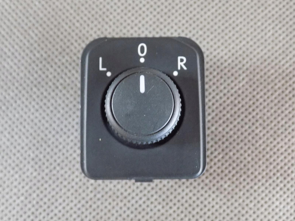 SKODA KAROQ MIRROR ADJUSTMENT 57A959565B