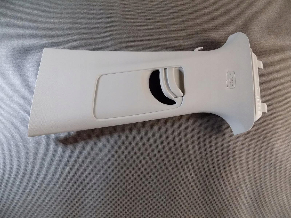 SKODA KAROQ POST COVER LEFT 57A867243