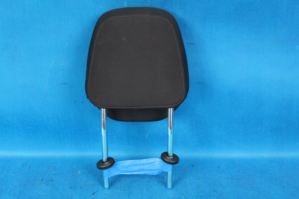 SKODA KAROQ SCOUT SEAT LEFT SEAT HEADREST FRONT RPF LIGHT BEIGE 2020R