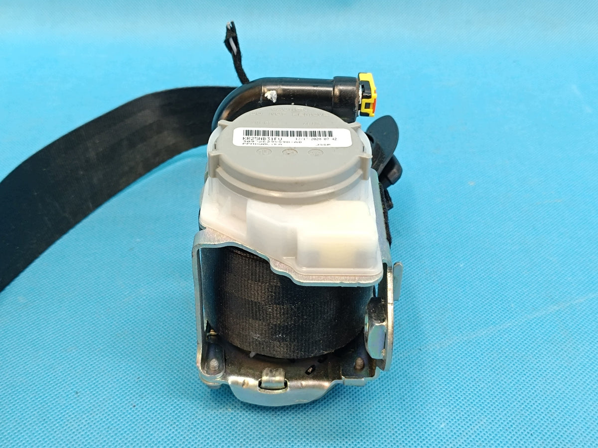 SKODA KAROQ SEAT BELT LEFT FRONT 57A857705 3G0857737DE