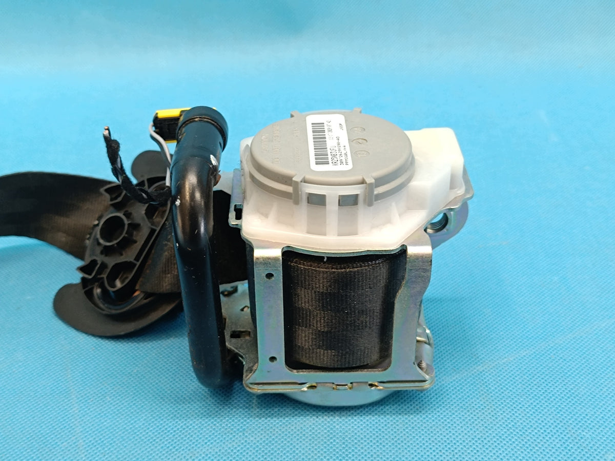 SKODA KAROQ SEAT BELT LEFT FRONT 57A857705 3G0857737DE