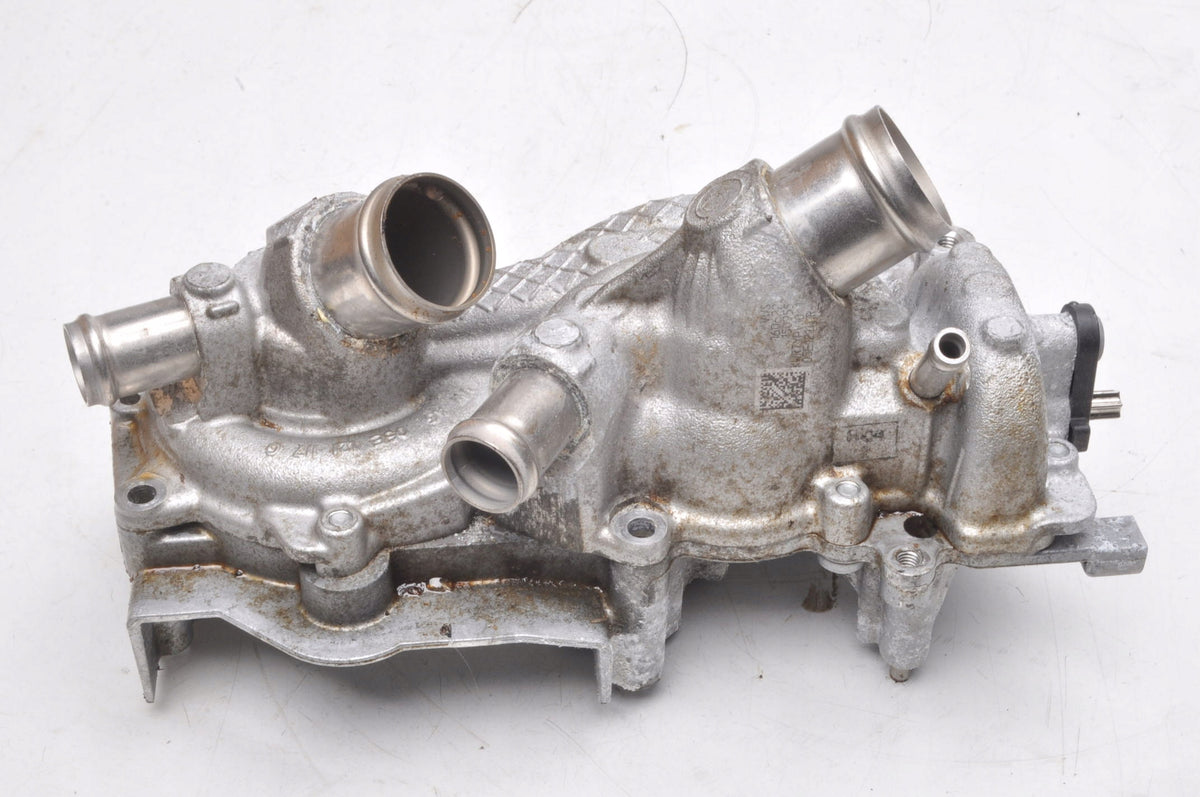SKODA KAROQ VOLKSWAGEN GOLF VIII 1.5 TSI 150KM WATER PUMP 05E121042B 2022R