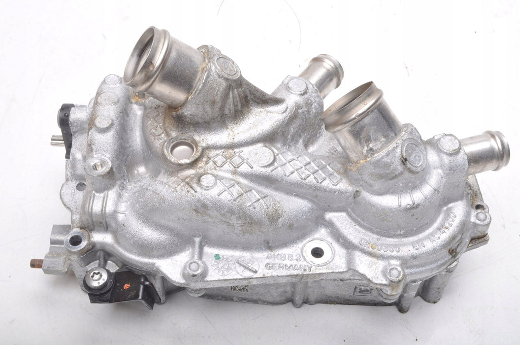 SKODA KAROQ VOLKSWAGEN GOLF VIII 1.5 TSI 150KM WATER PUMP 05E121042B 2022R